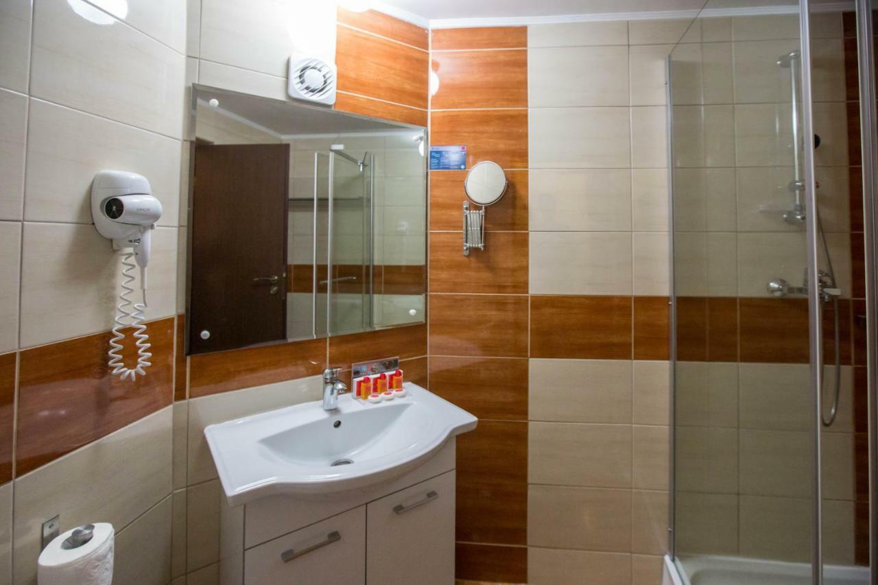 Deluxe King Room,1089375022:JPEG